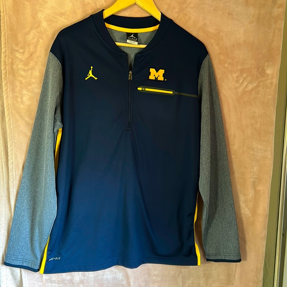 Michigan Wolverines Nike Jordan Team Issue 1/4 Zip Pullover Jacket Men's Large